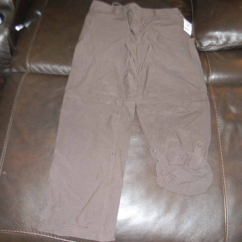 Danskin Now Active Wear Size L Convertible Pant